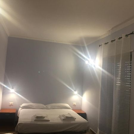 コリリアーノ・カーラブロ Profumo Di Zagara Bed & Breakfast エクステリア 写真