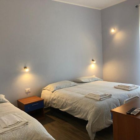 コリリアーノ・カーラブロ Profumo Di Zagara Bed & Breakfast エクステリア 写真