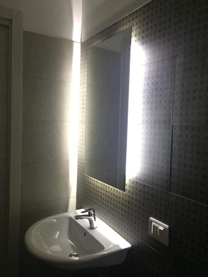 コリリアーノ・カーラブロ Profumo Di Zagara Bed & Breakfast エクステリア 写真